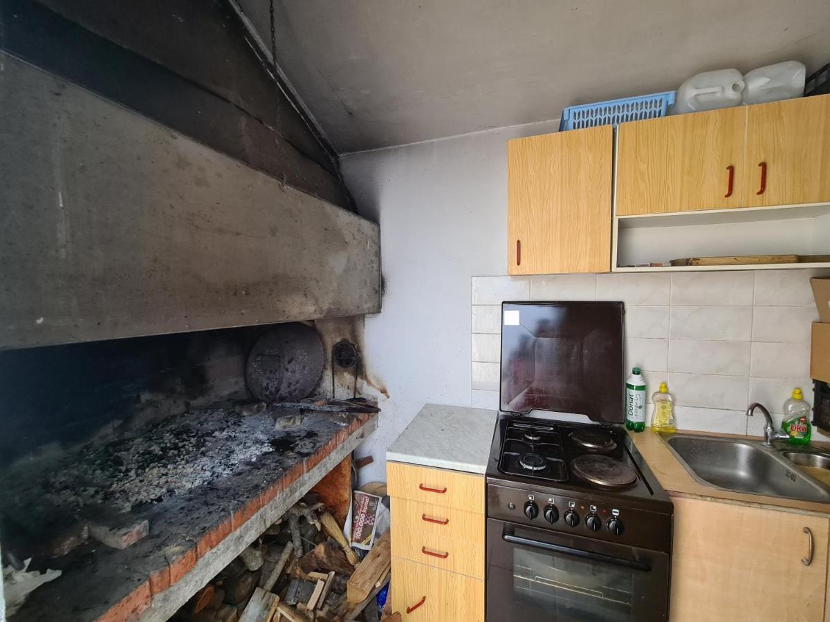 Apartmani Cosic Ante Dobropoljana Exterior foto